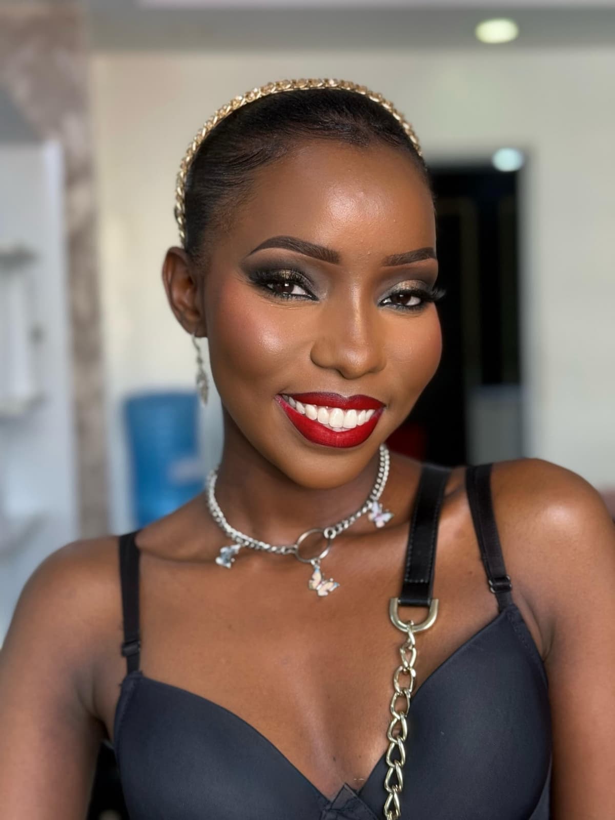 Evening glam look